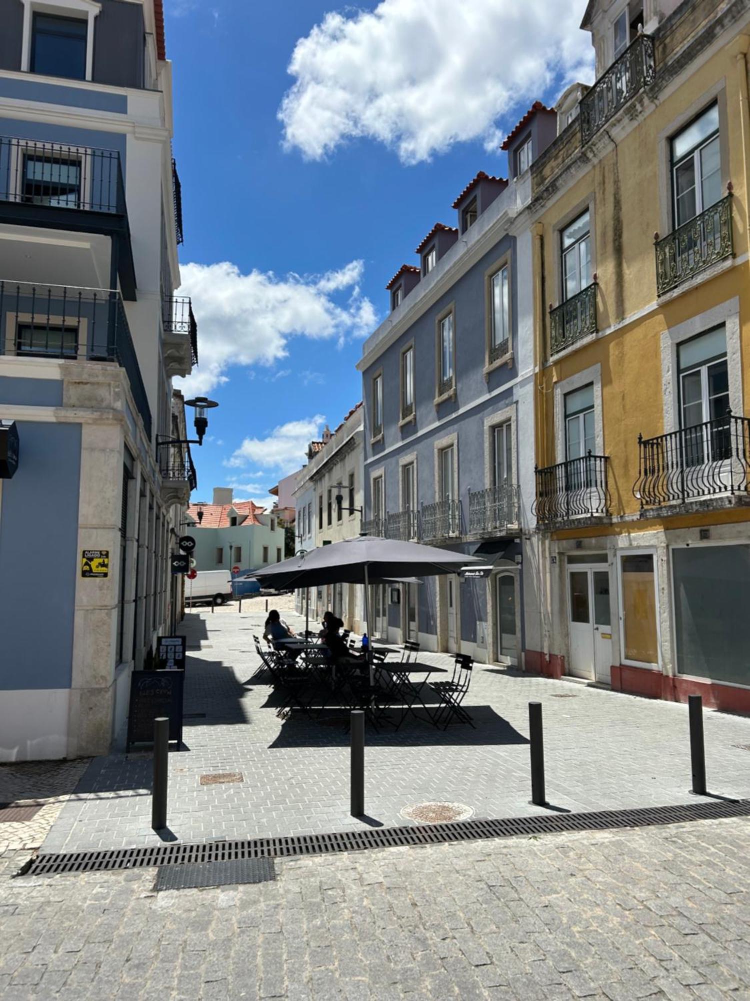Seaside Comfort Beach And City Apartment Paco de Arcos Exterior photo